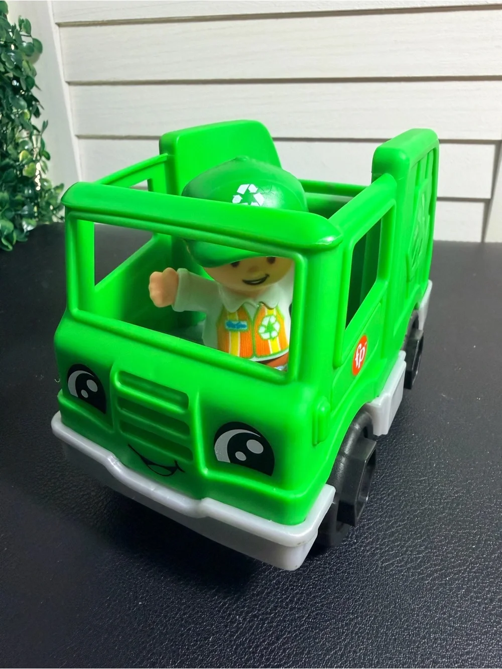Fisher-Price Little People Green Recycling Truck with Driver Figure